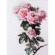 Набор для вышивания Ажур «Розы и шмели» 23*34 см