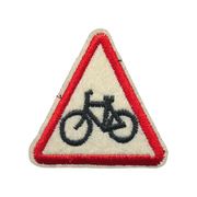 Термоаппликация №2750 «Знак велосипедиста» 6*6 см