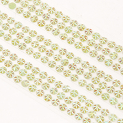 Стразы клеевые на листе 4 мм грани звездочки (уп. 390 шт.) салатовый