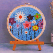 Набор для творчества вышивка пряжей «Полевые цветы» ССХВА0007 Р 20*20 см