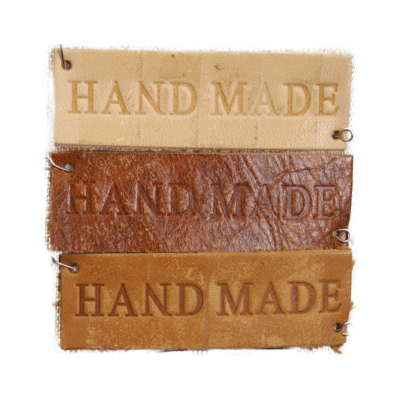 Нашивка кожаная «Hand made» 2*6 см в интернет-магазине Швейпрофи.рф