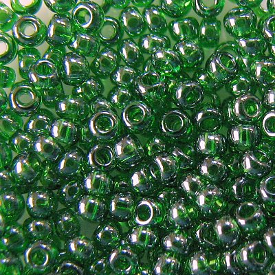 Бисер Preciosa Чехия (уп. 5 г) 56120 зеленый прозрачный перламутровый в интернет-магазине Швейпрофи.рф