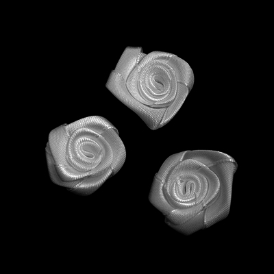 Цветы пришивные К-9080 розочка 3 см 029 белый в интернет-магазине Швейпрофи.рф