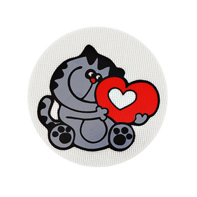 Световозвращающий значок 505807 «Кот с сердцем» 50 мм в интернет-магазине Швейпрофи.рф