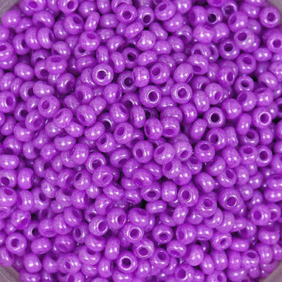 Бисер Preciosa Чехия (уп. 5 г) 16125 фиолетовый блестяций в интернет-магазине Швейпрофи.рф