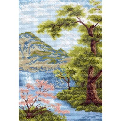 Рисунок на канве МП (33*45 см) 0668 «Весна в горах» в интернет-магазине Швейпрофи.рф