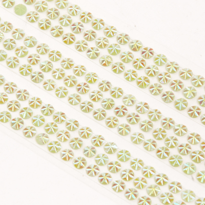 Стразы клеевые на листе 4 мм грани звездочки (уп. 432 шт.) салатовый в интернет-магазине Швейпрофи.рф