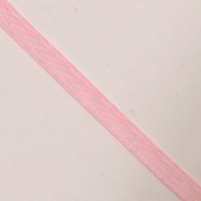 Лента атласная 3 мм (рул. 100 м)  двухсторонняя  №010 св.розовый в интернет-магазине Швейпрофи.рф