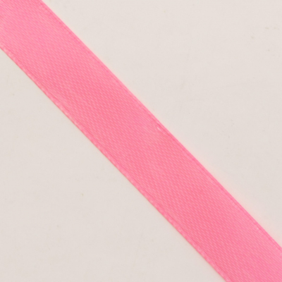 Лента атласная 12 мм (рул. 22,86 м)  №012 яр. розовый в интернет-магазине Швейпрофи.рф