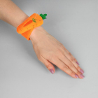 Игольница на руку 3604523 «Морковка» оранжевый 24 см в интернет-магазине Швейпрофи.рф
