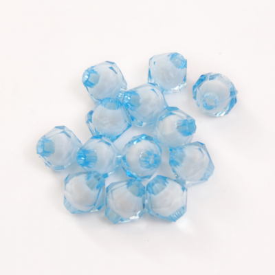 Бусины пластм.  8 мм  прозрачные с гранью (уп. 10 г) №22 голубой в интернет-магазине Швейпрофи.рф