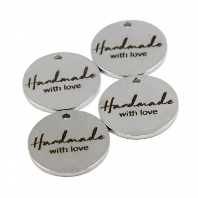 Нашивка метал. «HandMade with love» 16 мм  614278 никель в интернет-магазине Швейпрофи.рф
